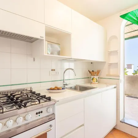 Casa de Férias Il Pettirosso In Positano