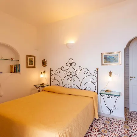 Il Pettirosso In * Positano